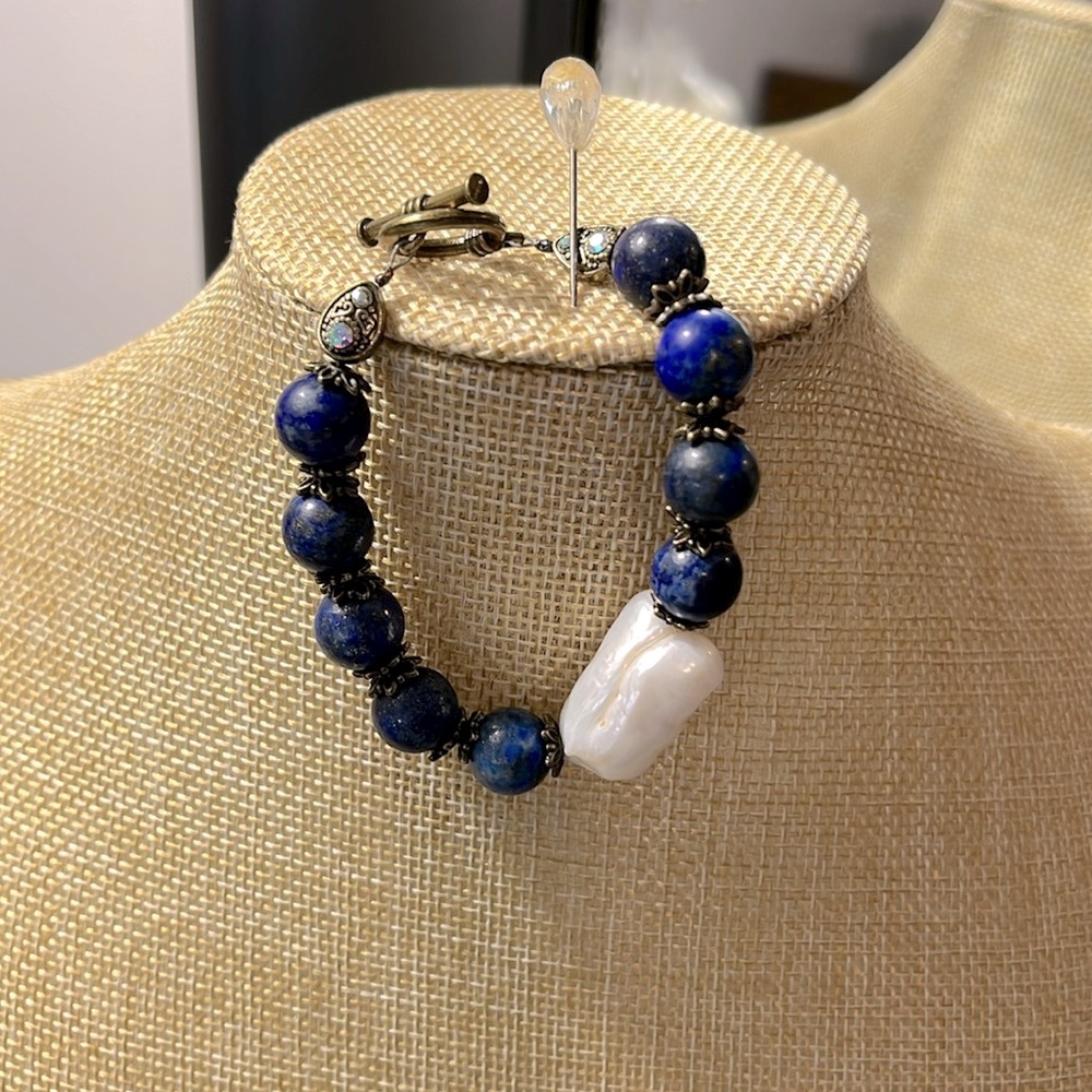 Lapis Lazuli Bracelet/ Baroque Pearl Center